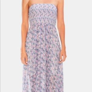 Vince camuto stapless dress.